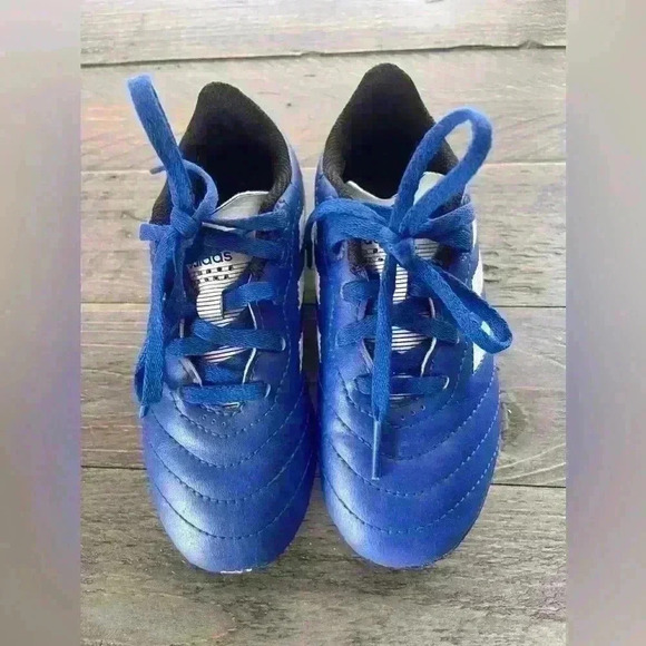 Adidas Blue White Soccer Cleats Kids Size 11 - Picture 3 of 9